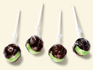 Küfa Cola Ball ball-shaped lollipop with cola flavour (without caffeine)