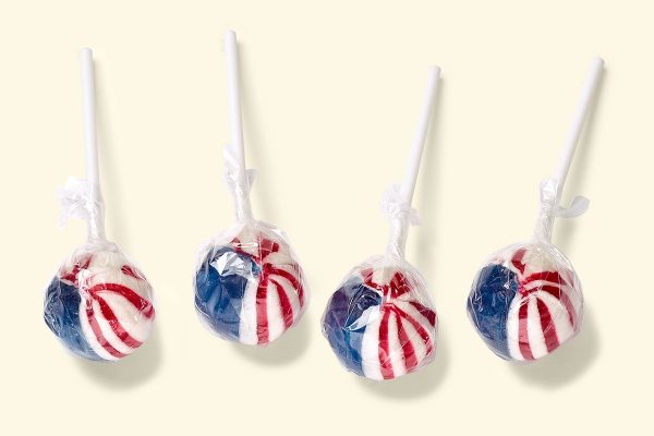 American Cola with Sherbet Powder lollipop (lolly) in the colors of the USA flag with cola flavor (caffeine-free)