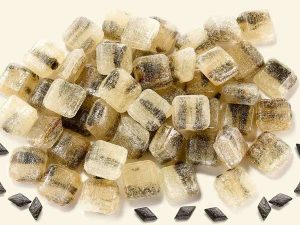 Küfa Salmiak-Chunks (white-transparent sweets with salmiak salt and salmiak pastilles)